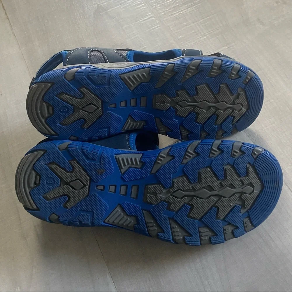 Eddie Bauer Boys Blue gray Sandals size 3